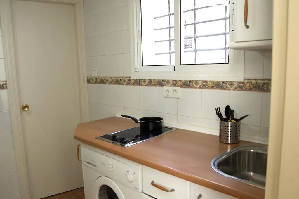 Apartamentos Ballesteros Malaga